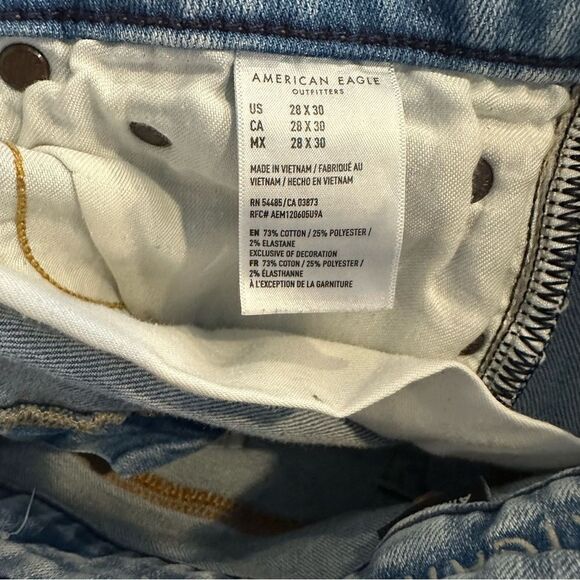 American Eagle Athletic Skinny distressed jean size 28x30 - Picture 8 of 8